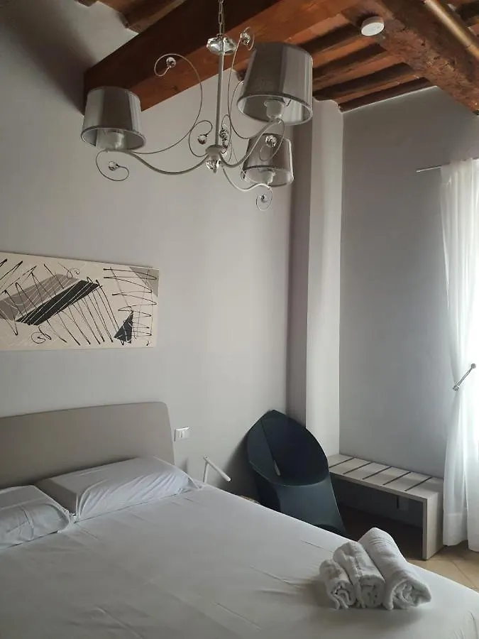 Mossotti Street Apartment Pisa Italy